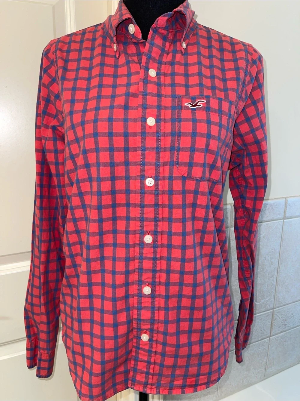 Hollister Red and Navy Plaid Button-Down Shirt